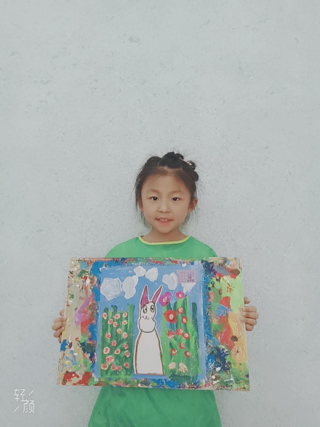 京师澳真4-5岁美术作品创作《小白兔》